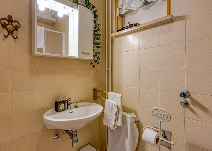 Gina 게스트하우스 3*